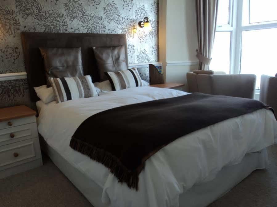 The Coast House Hotel The Mumbles Buitenkant foto